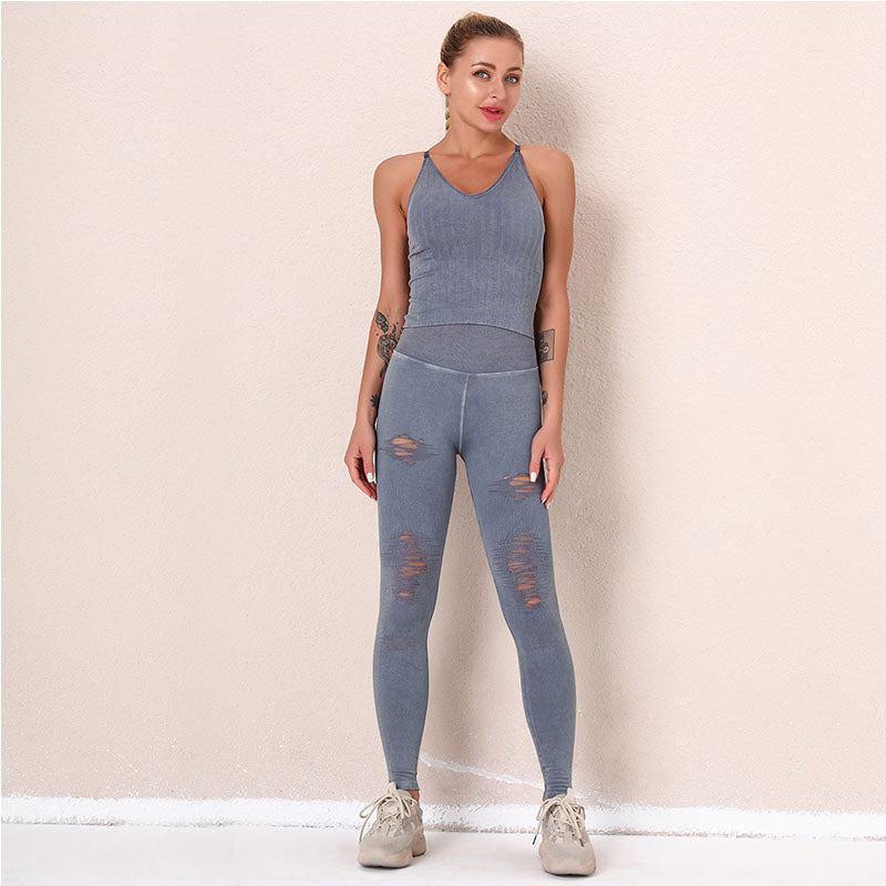 Solid v-neck tank & ripped yoga pants
